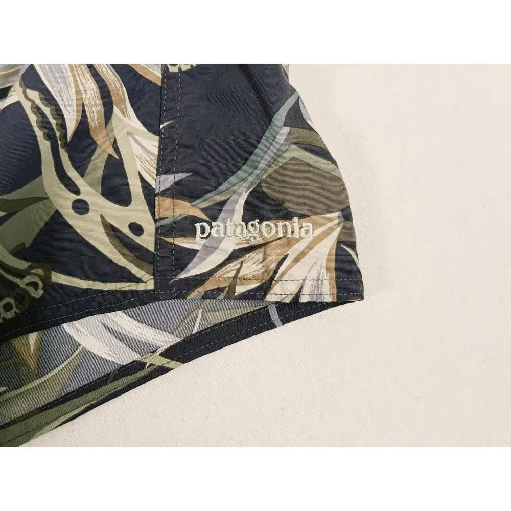 Patagonia Mens Wavefarer Board Shorts Size 28 Tropical Bird Floral Surf Swim